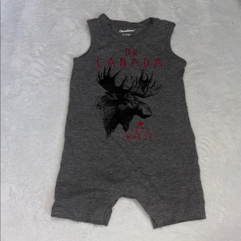 (3 for $10) Canadiana Gray oh Canada Moose Print Baby Romper 6-12 months